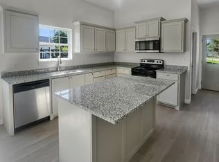 809 SW Summit Ave, Lawton, OK 73501