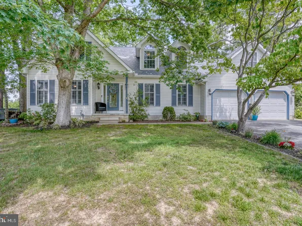 45 S Shore Dr, Dover, DE 19901