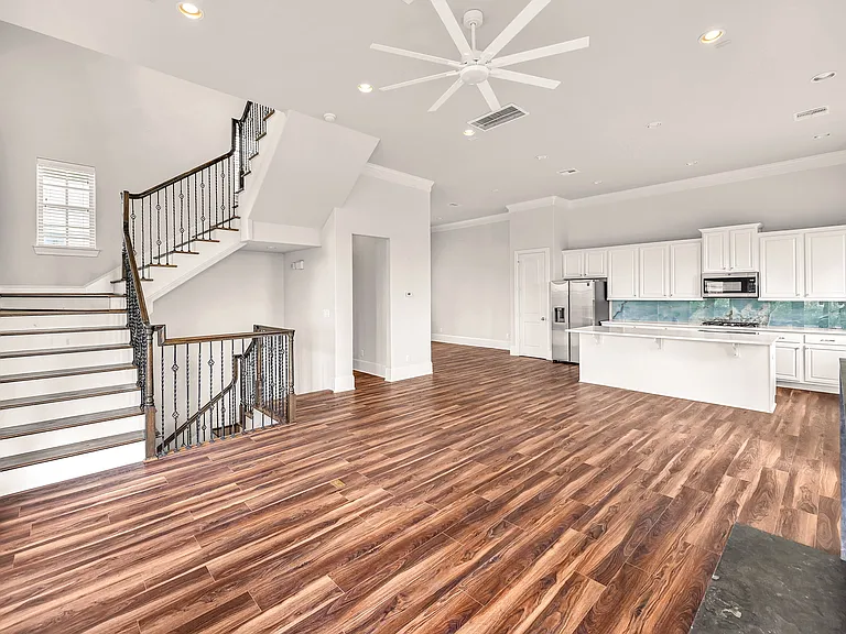 9644 Knight Rd — Photo 10