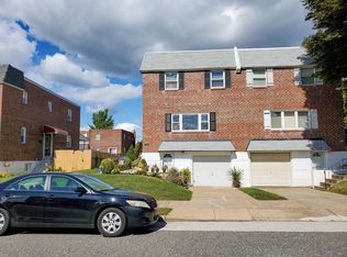 405 Burgess St, Philadelphia, PA 19116
