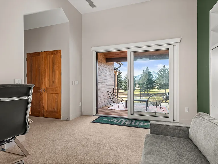 649 Saddleback Rd — Photo 32