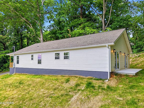 5th image of 211 Mavis Ln