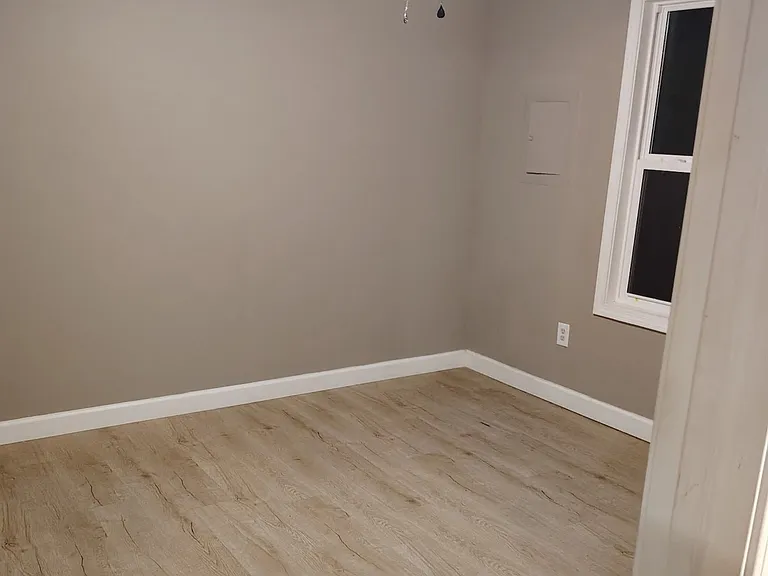 110 S Highland Ave #2 — Photo 5