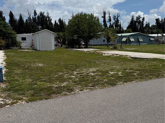 4th image of 7150 Ladyfish Dr