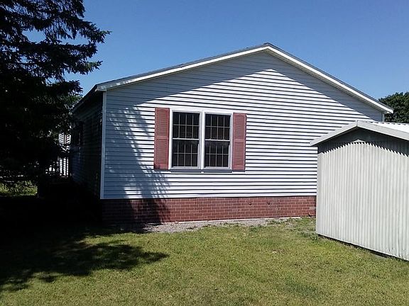 3rd image of 3 Garden Ln
