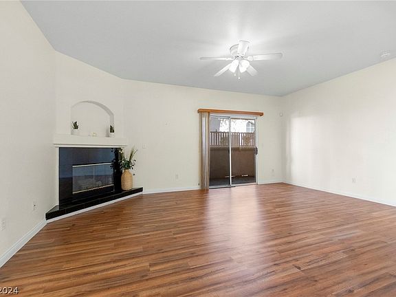 2nd image of 109 Lemon Glaze St Unit 104