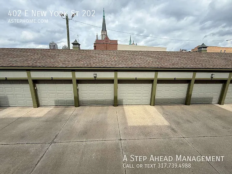 402 E New York St #202 — Photo 22