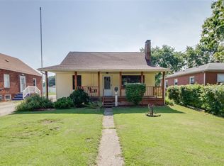 523 N 6th St, Wood River, IL 62095