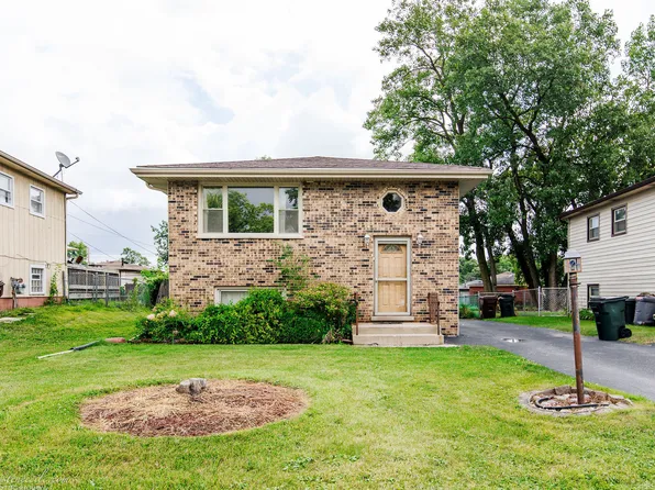 16111 Debra Dr, Oak Forest, IL 60452