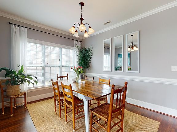4th image of 3712 Nantucket Road #A