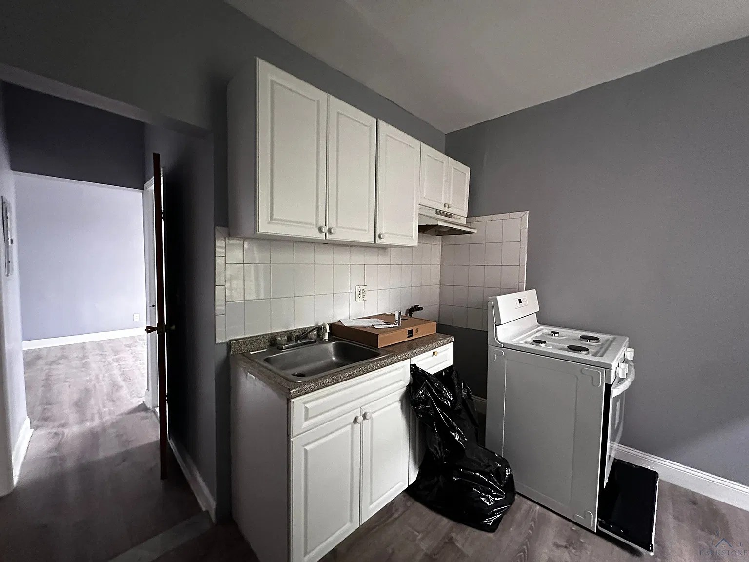 1 bed, 650 sqft, $1,695 — Photo 2