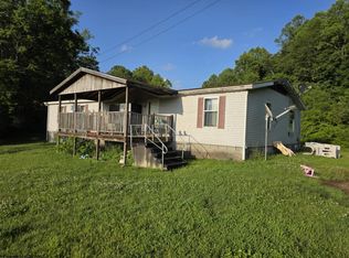 390 Hog Heaven Farm Rd, Mount Clare, WV 26408