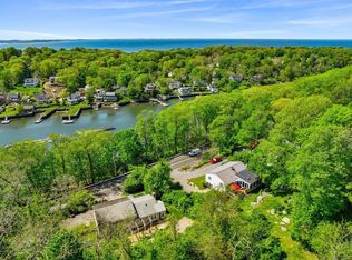 1 Barberry Heights Rd, Gloucester, MA 01930