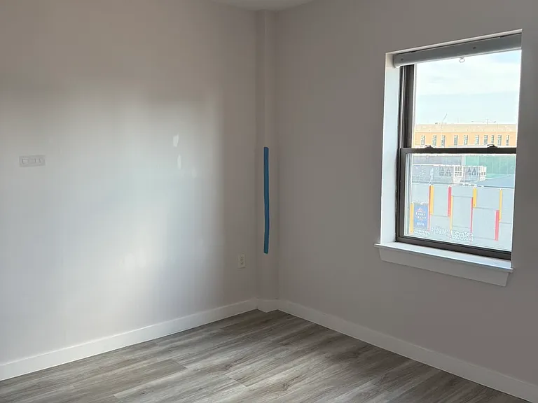 534-538 Commonwealth Ave #E — Photo 6