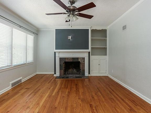2nd image of 5207 Cedar St