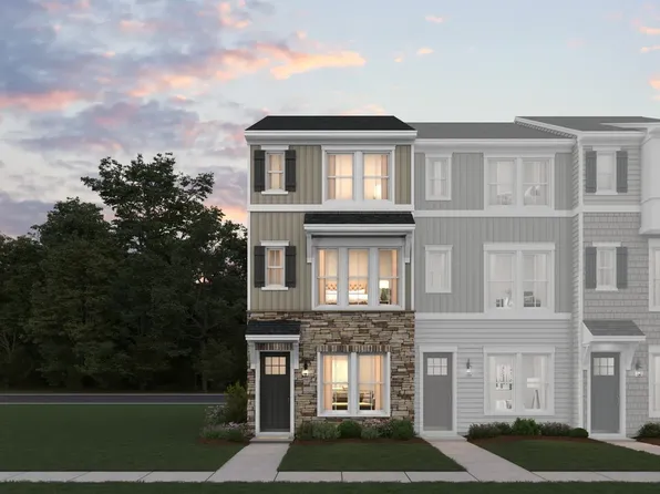 9117 Forkleaf Oak Dr, Fredericksburg, VA 22407