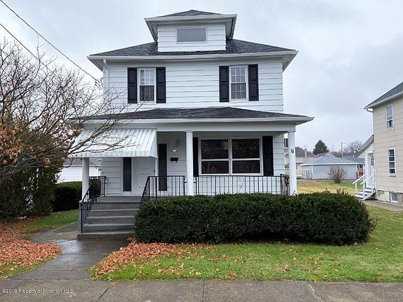 2nd image of 217 Poplar St #L-39