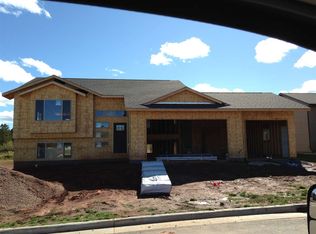 2526 Meadow Dr, Sturgis, SD 57785