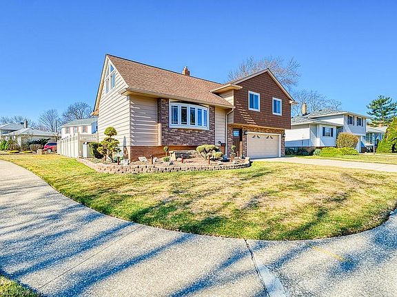 2nd image of 10223 N Church Dr