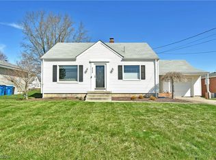 353 Como St, Struthers, OH 44471