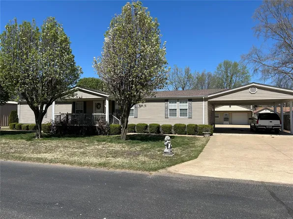 17531 Division St, Kennett, MO 63857