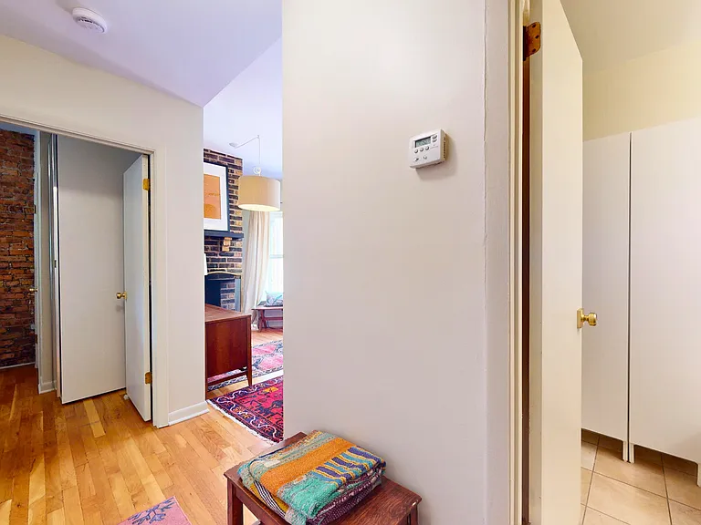 2947 N Sheffield Ave #3 — Photo 17