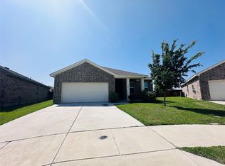 13341 Pine Dunes Dr, Haslet, TX 76052
