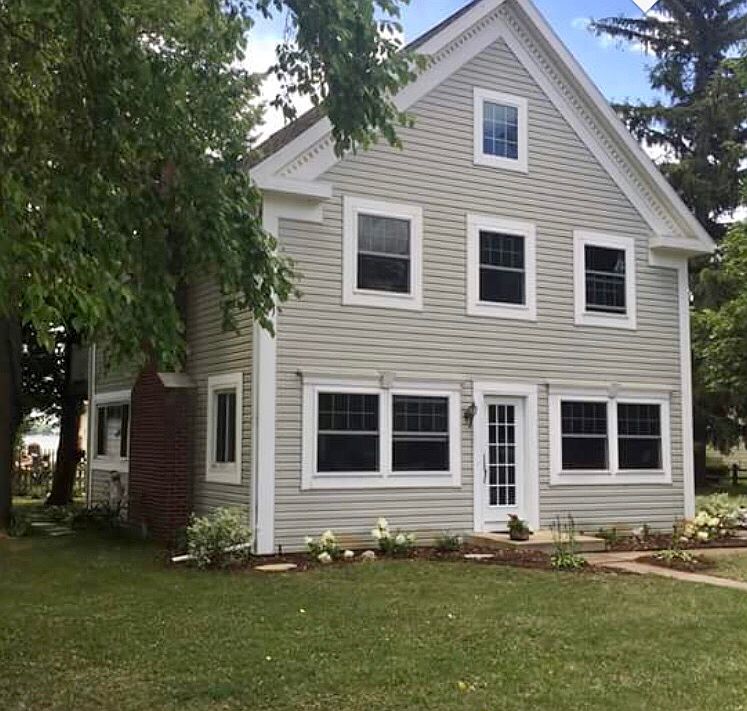 1st image of 2591 Parkway Dr