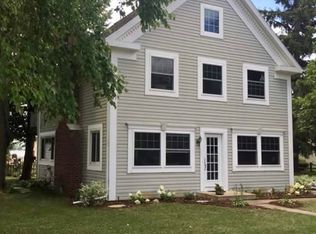 2591 Parkway Dr, Manitou Beach, MI 49253