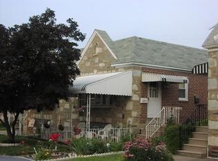 7725 Richard St, Philadelphia, PA 19152
