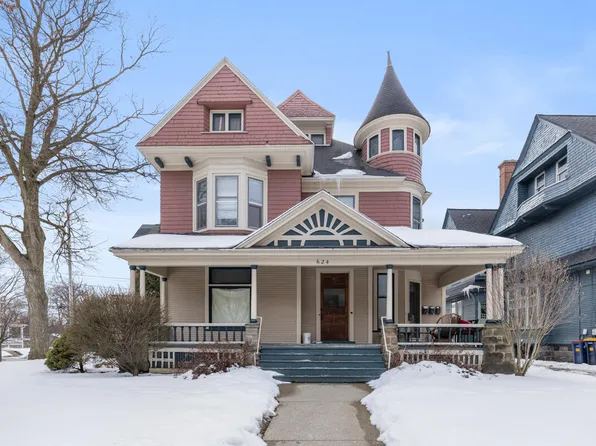 624 Cherry St SE, Grand Rapids, MI 49503