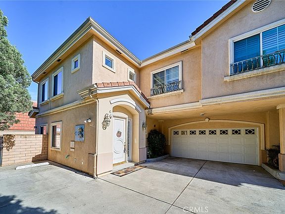 2nd image of 1018 La Cadena Ave