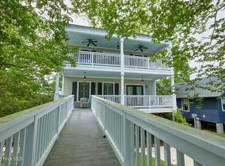 297 Broad St, Oriental, NC 28571