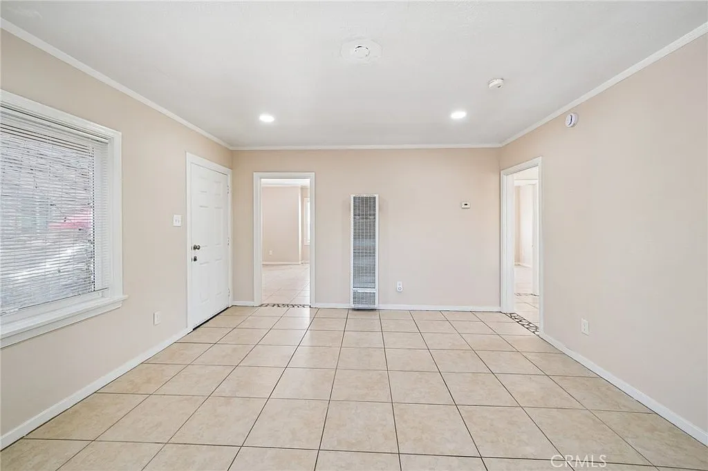 2 bed, 1100 sqft, $2,495 — Photo 4