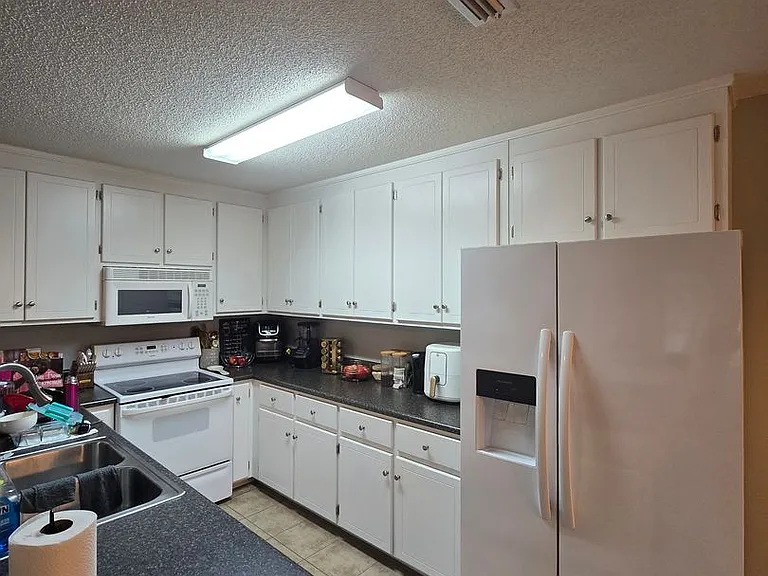 106 Winterberry Way — Photo 10
