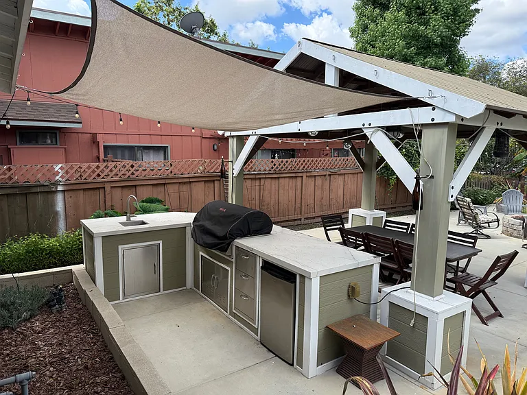130 N Lincoln Ave — Photo 22