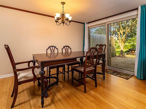 5th image of 4840 Huron Dr