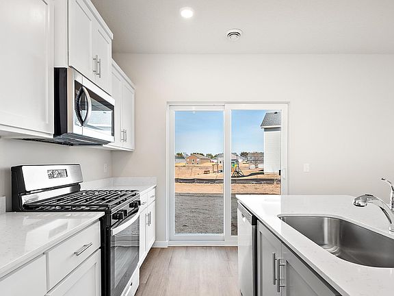 6th image of this home