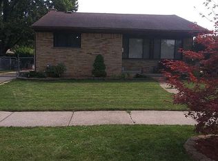 8376 Francine St, Warren, MI
