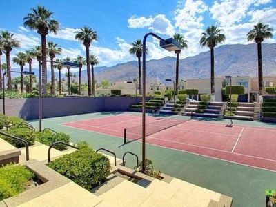 480 W Village Sq, Palm Springs, CA, 92262