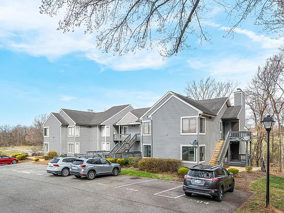 3rd image of 1314 Twin Springs Ct
