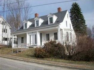 19 Academy St, Hallowell, ME 04347