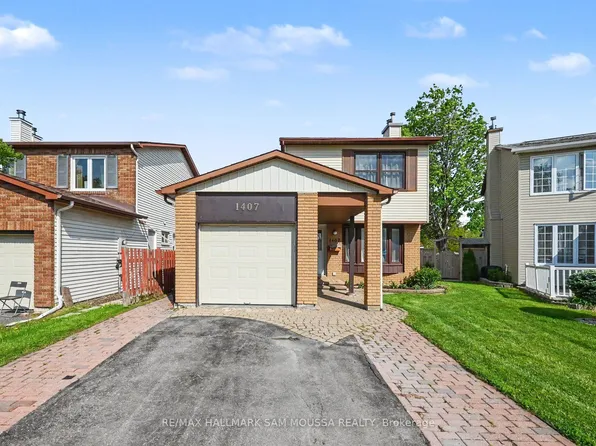 1407 Baintree Pl #2, Ottawa, ON K1B 5H5