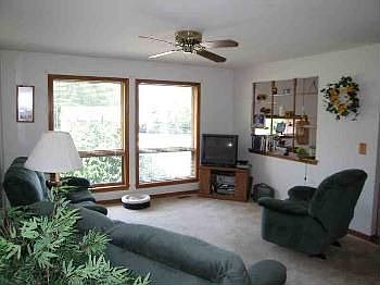 4th image of 222 Briarwood Dr