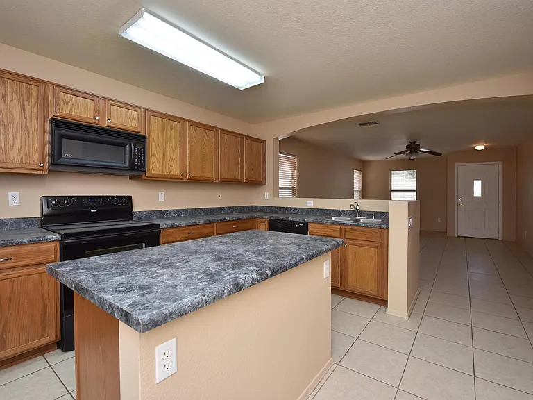 8843 E Pampa Ave — Photo 7