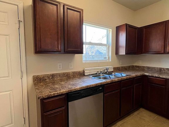 5th image of 9100 Carissa Dr