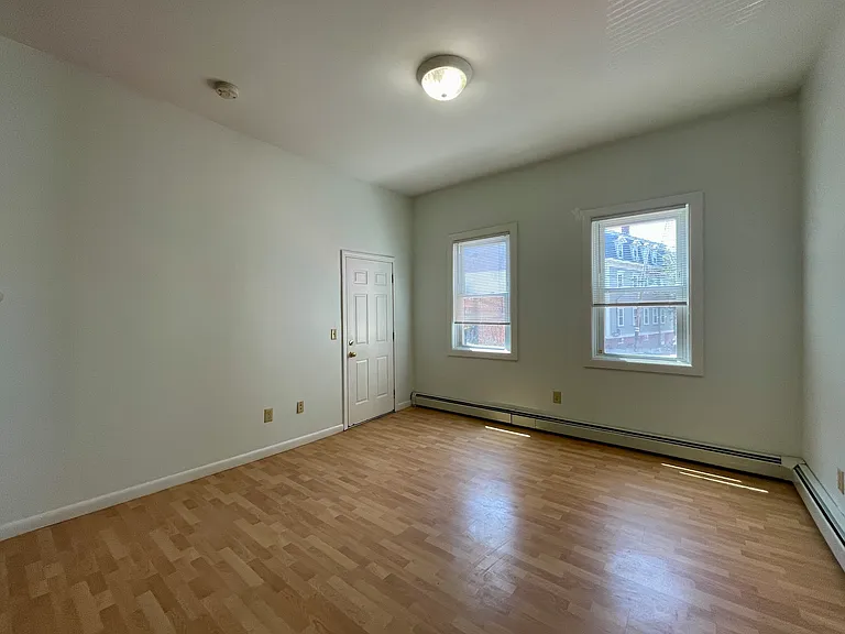 59 Hope St #1 — Photo 2