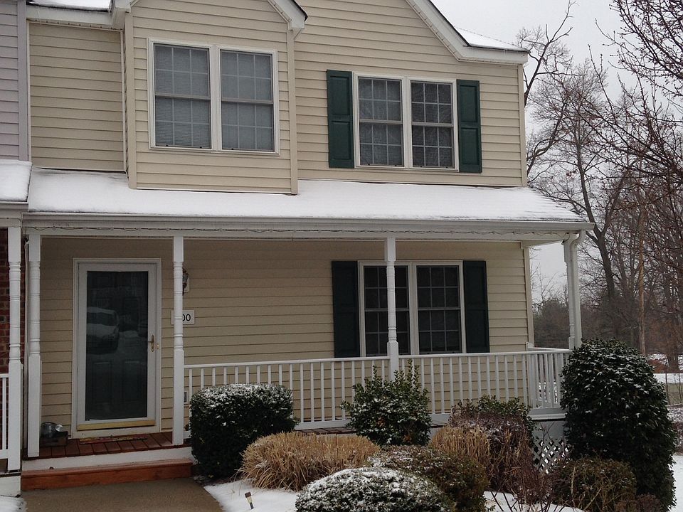 1st image of 200 Barrington Way