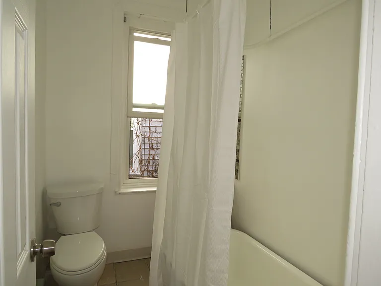 356 E Walnut Ln #2 — Photo 11