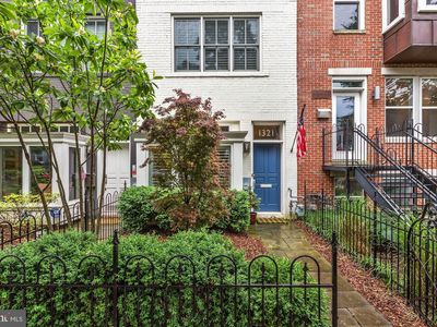 1321 Constitution Ave NE #1321, Washington, DC, 20002